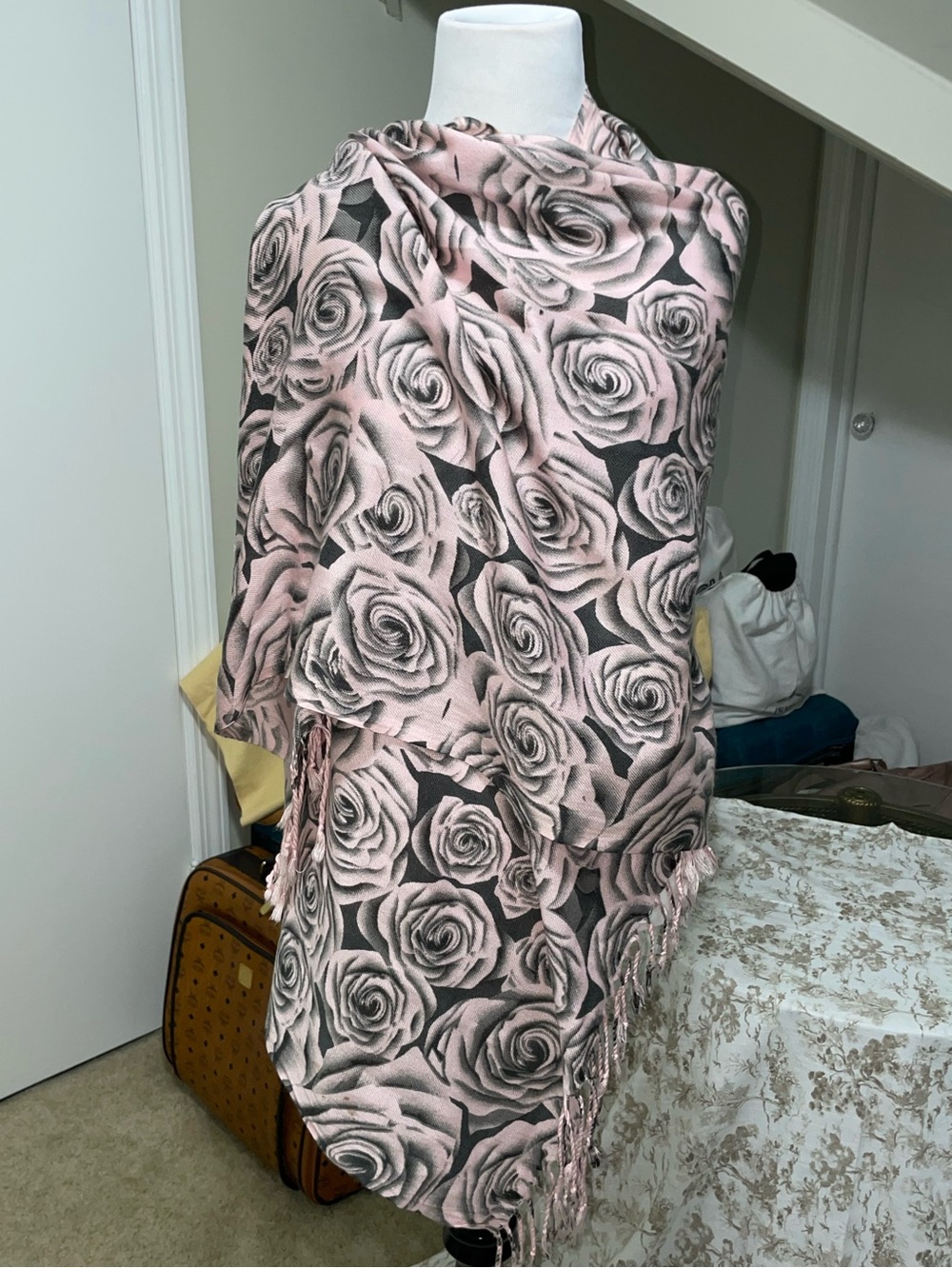 pashmina Pink and Grey Rose Print Wrap Scarf